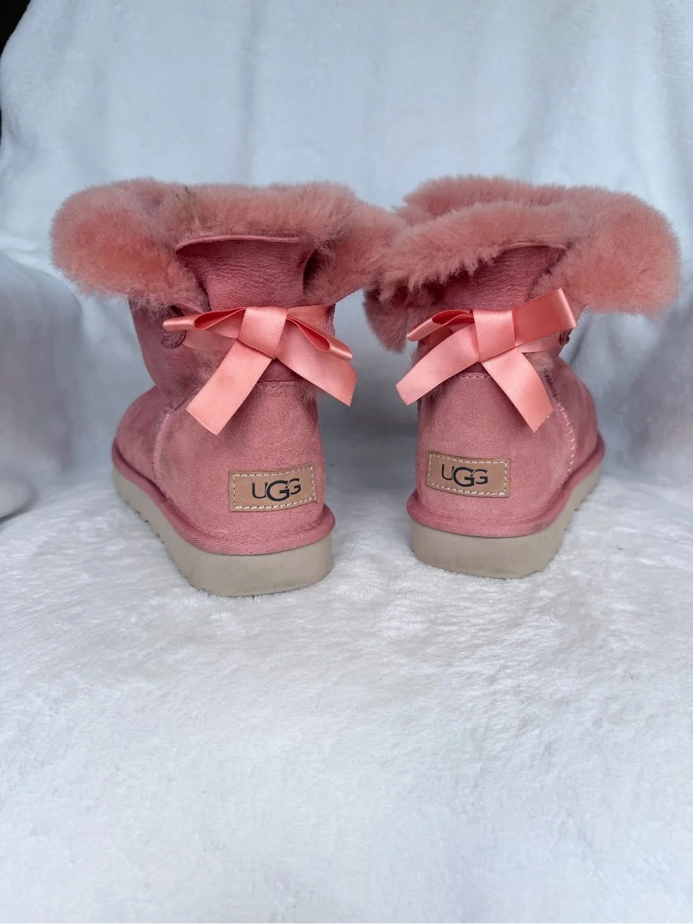 UGG mini bailey bow II salmon pink size 7